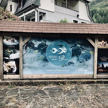 Rafting Camp Palfau Guest House Ngoại thất bức ảnh