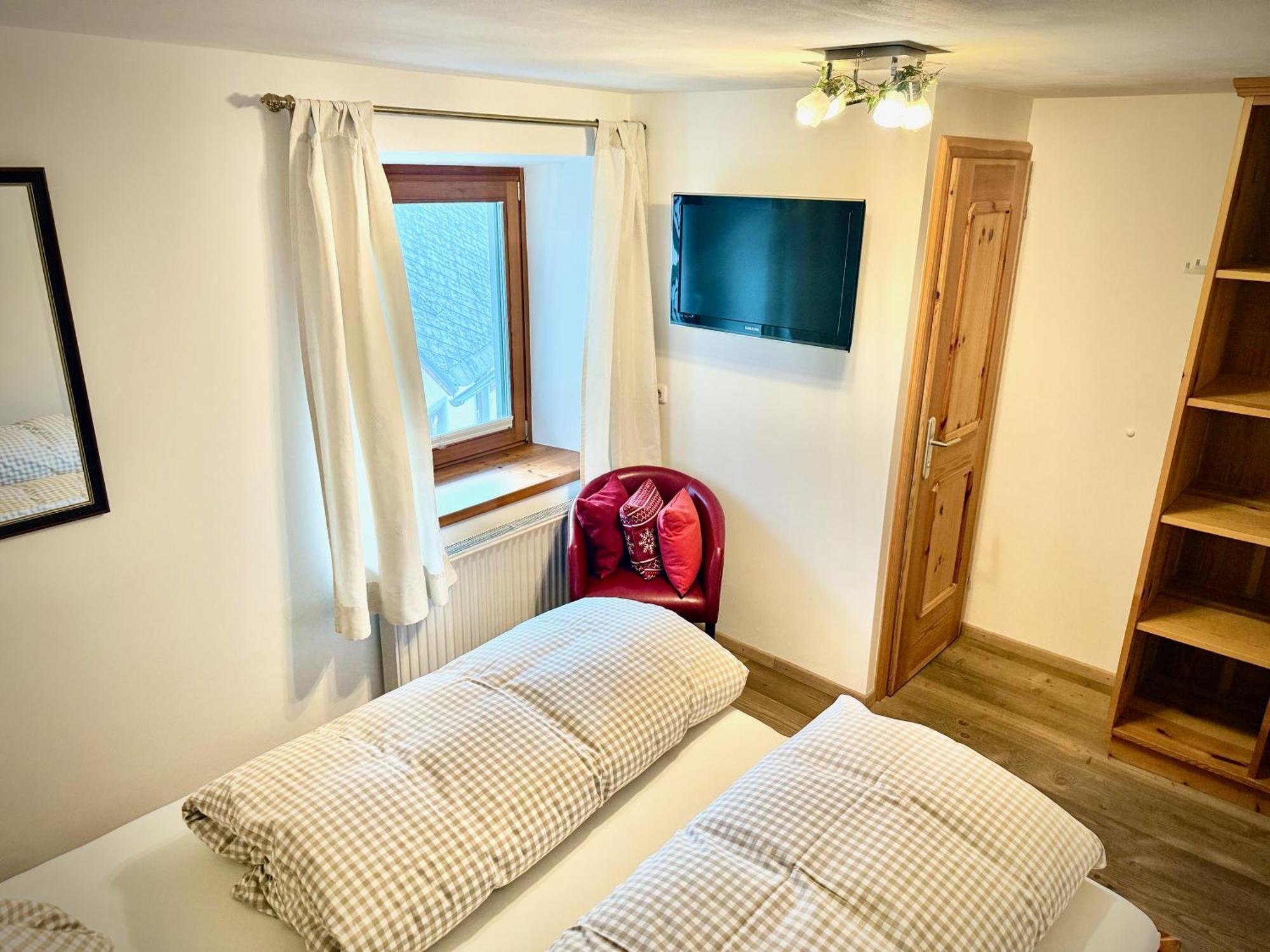 Rafting Camp Palfau Guest House Ngoại thất bức ảnh