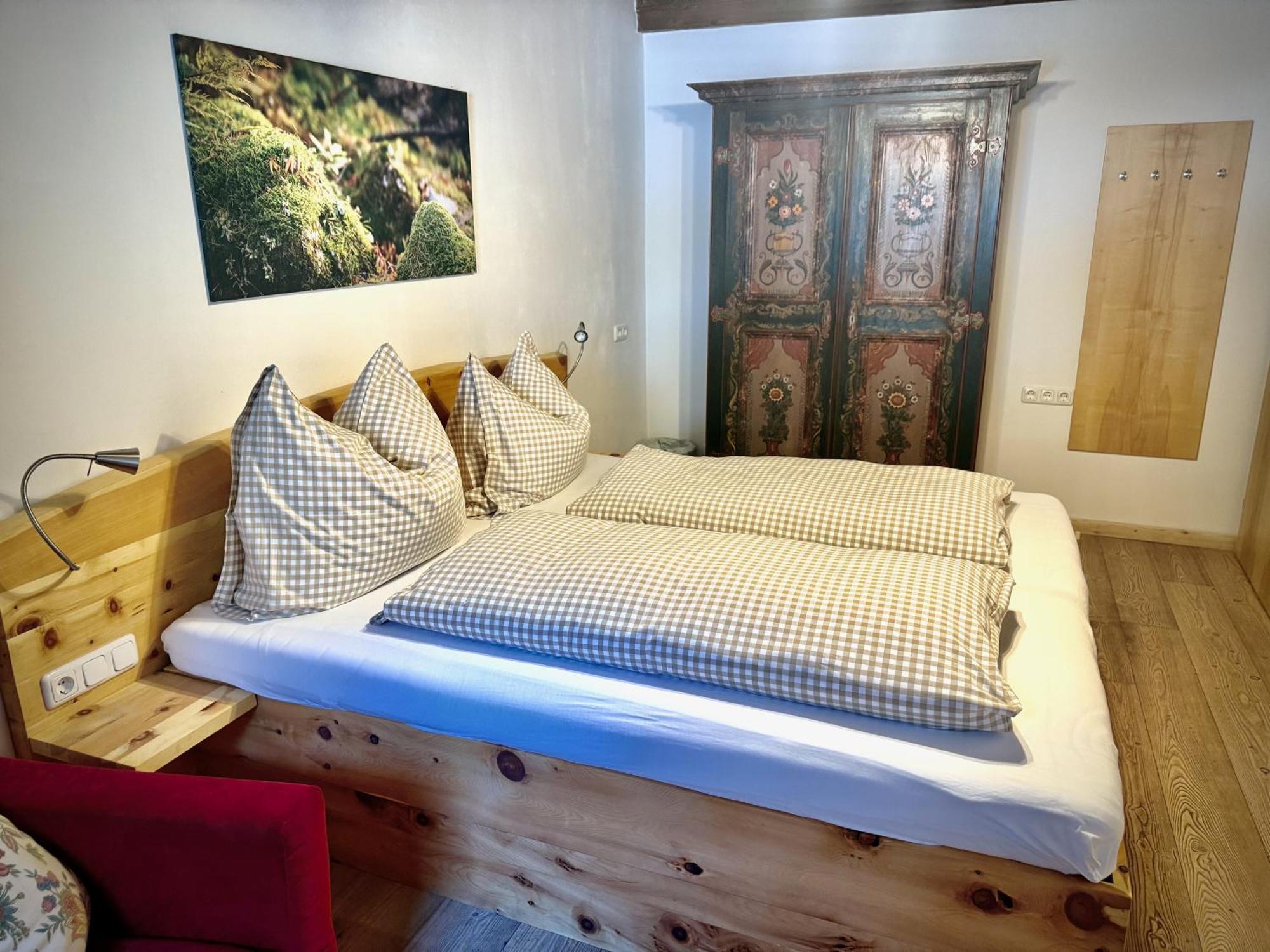 Rafting Camp Palfau Guest House Ngoại thất bức ảnh